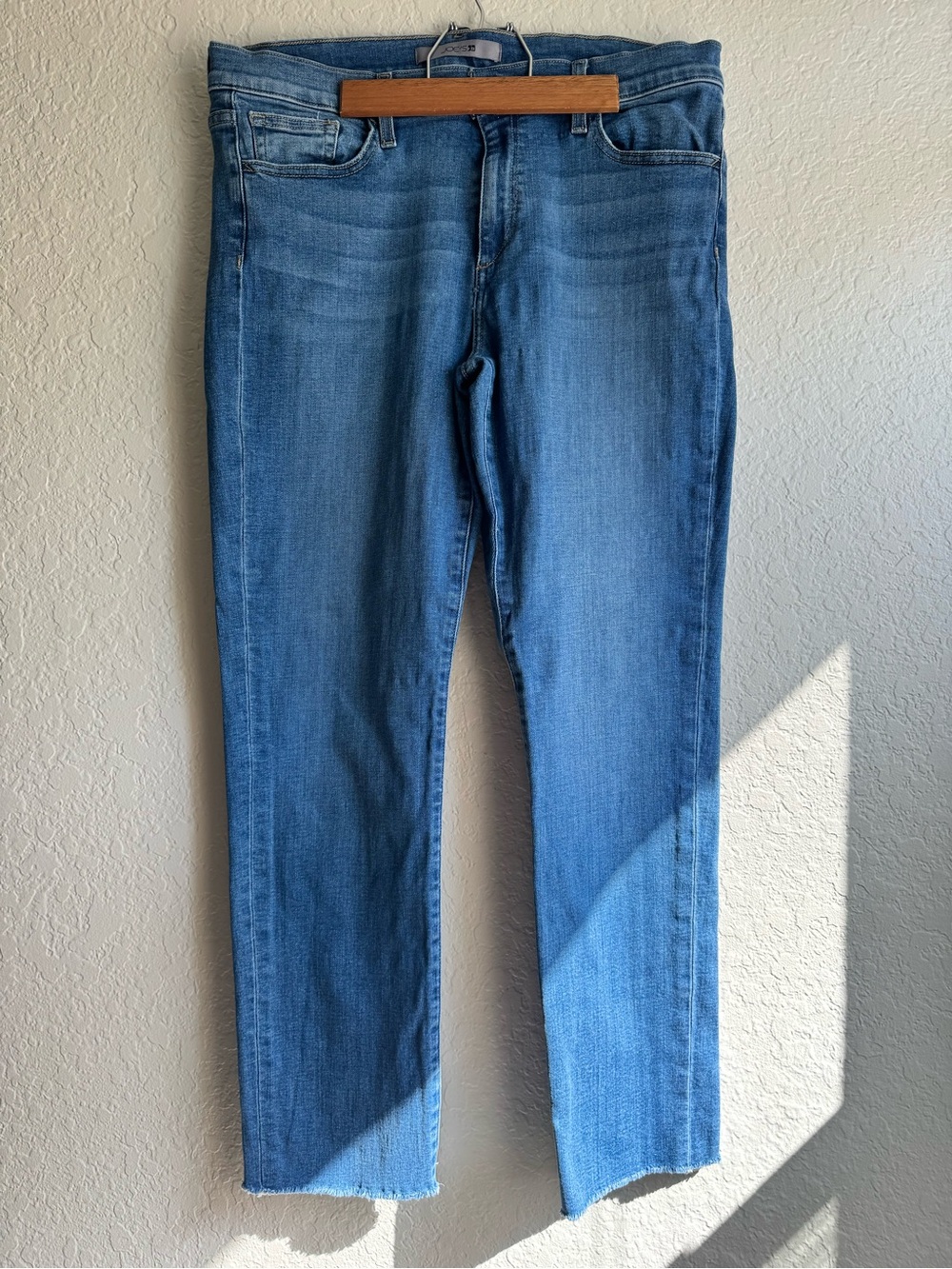 Joe’s Jeans Women’s Blue Classic Straight Jeans